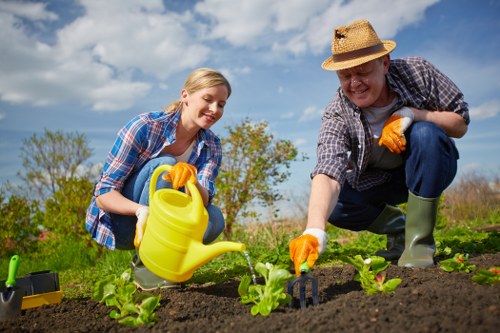 Final terms acknowledgement for a Northolt gardening service booking